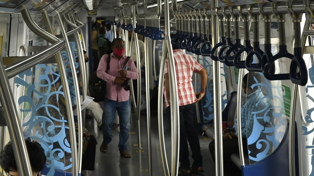 Metro rail ridership is 3 lakh passengers a day