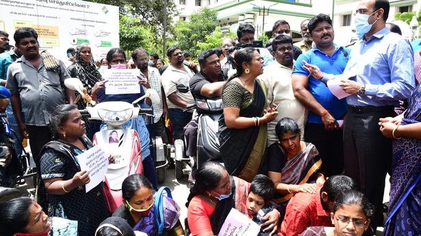 Differently abled persons stage dharna at Coimbatore Collectorate