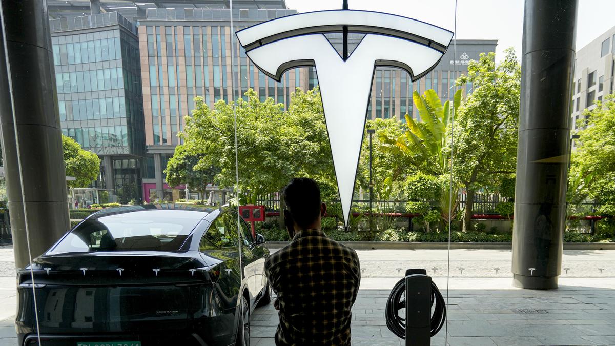 Electric carmaker Tesla to expand supercharging network in India