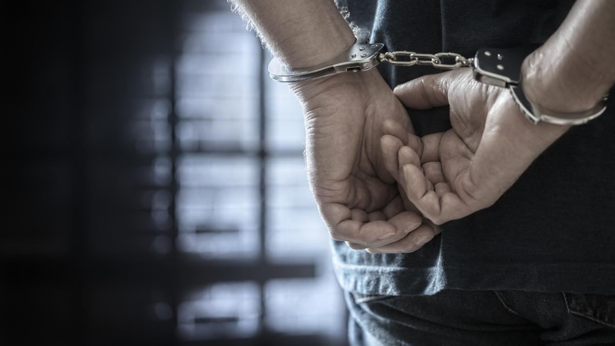 3 arrested with heroin worth ₹20 lakh
