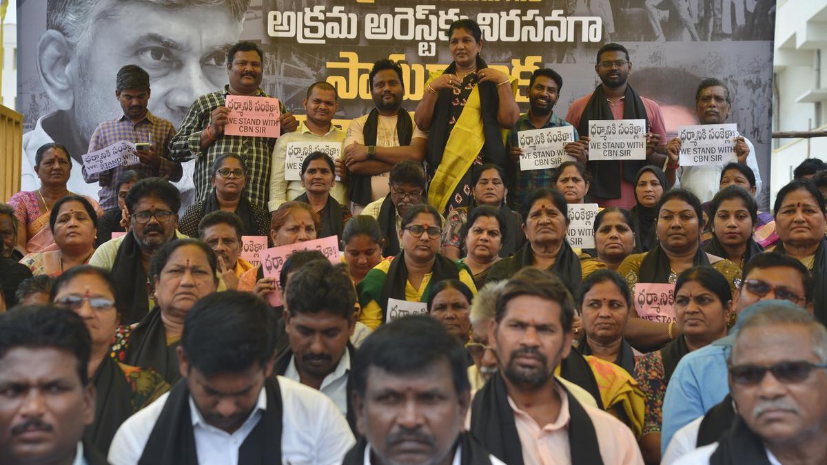 TDP activists observe fast in support of Naidu in Nellore and Prakasam districts of Andhra Pradesh