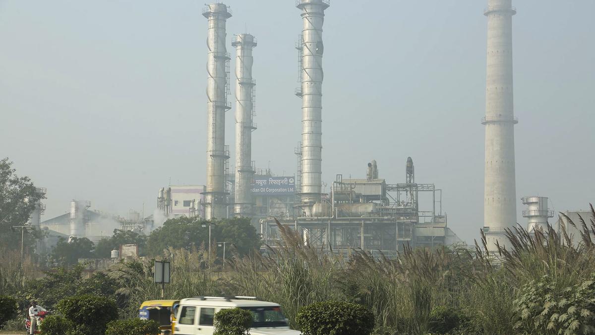 Fire at Indian Oil Corp’s Mathura refinery, eight injured