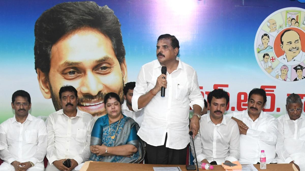 YSRCP to formulate action plan to fight against VSP privatisation issue, allotment of lands to LuLu Group