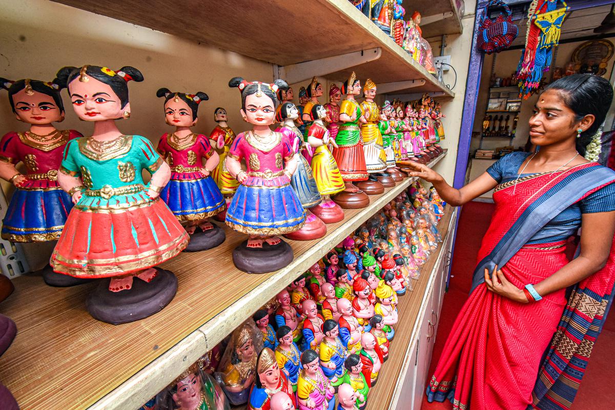 Tanjore doll online price