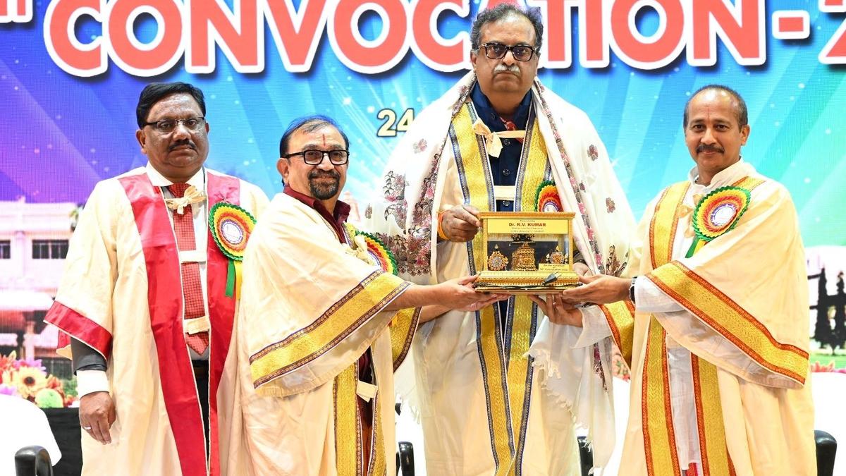 NMC chief praises SVIMS for pioneering medical education and research