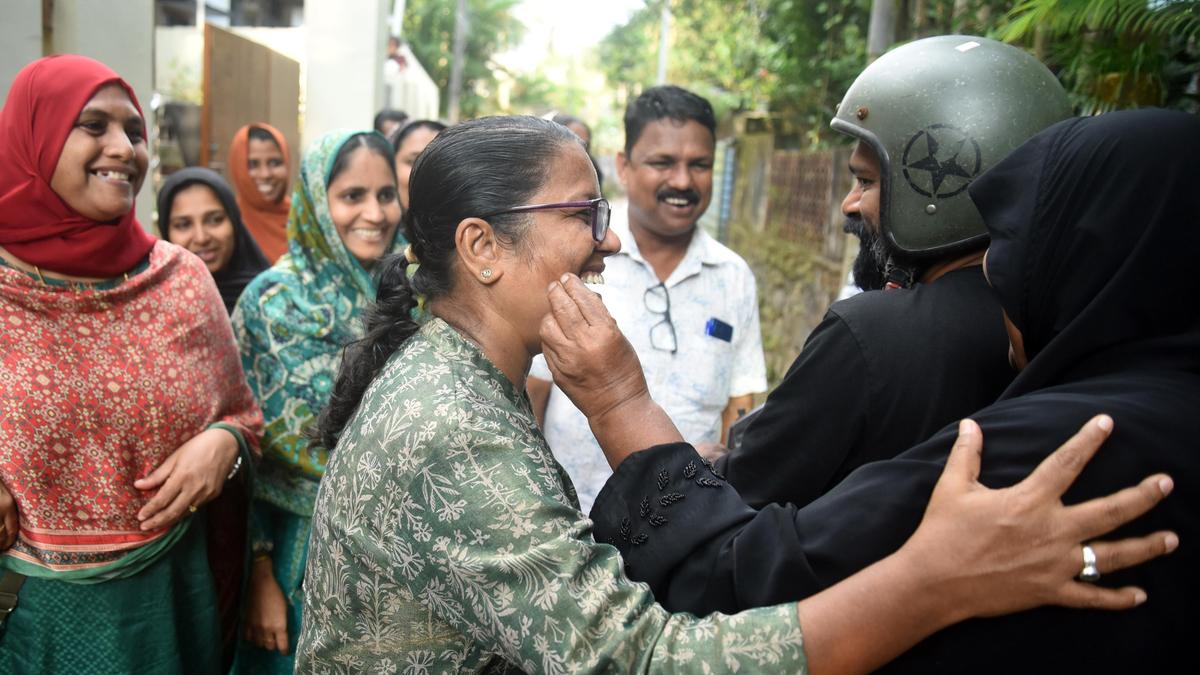 Ex-Deputy Collector joins the poll fray in Kozhikode