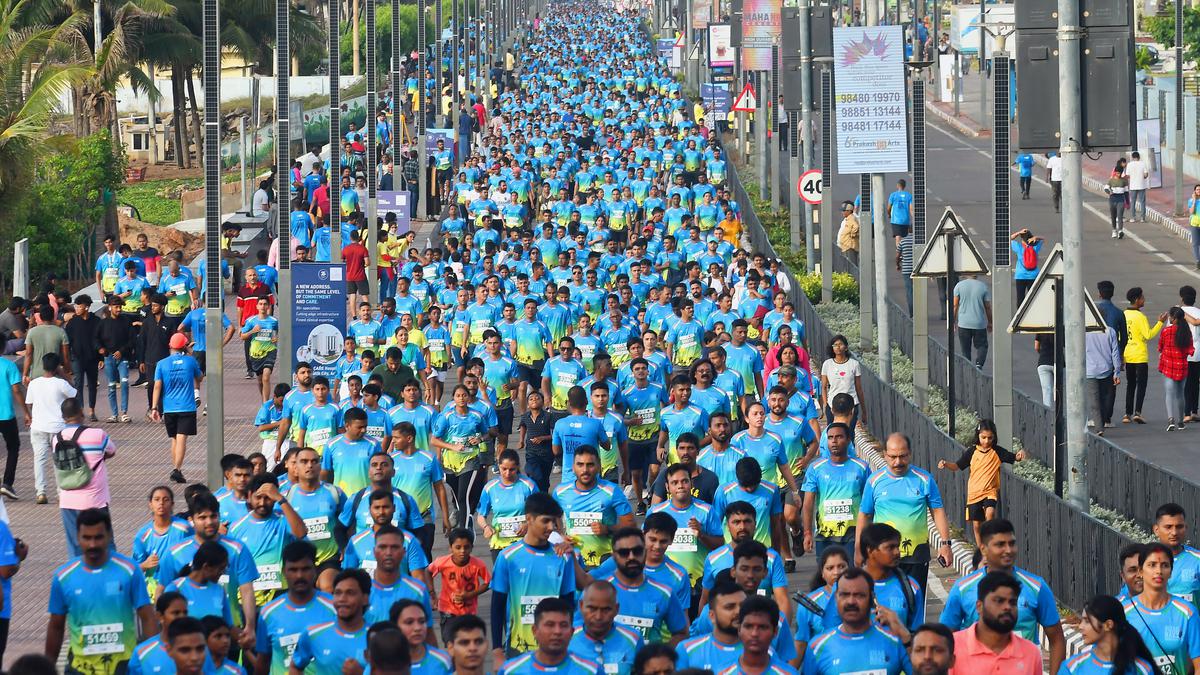 Eighth edition of Vizag Navy Marathon a runaway hit