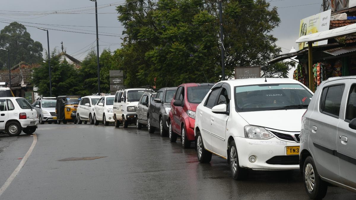 Exhaustive planning ensured smooth flow of traffic during summer festival season in Ooty, says SP