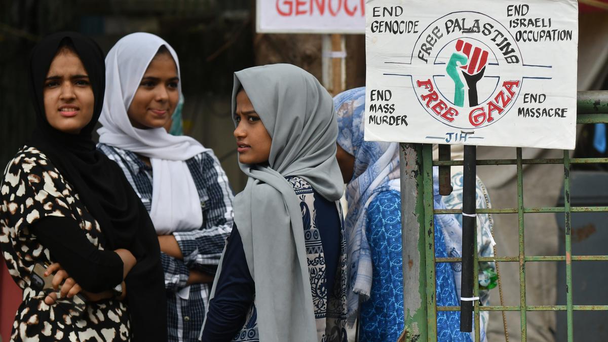 ‘A Day with Palestine’ convention held in Kochi - The Hindu