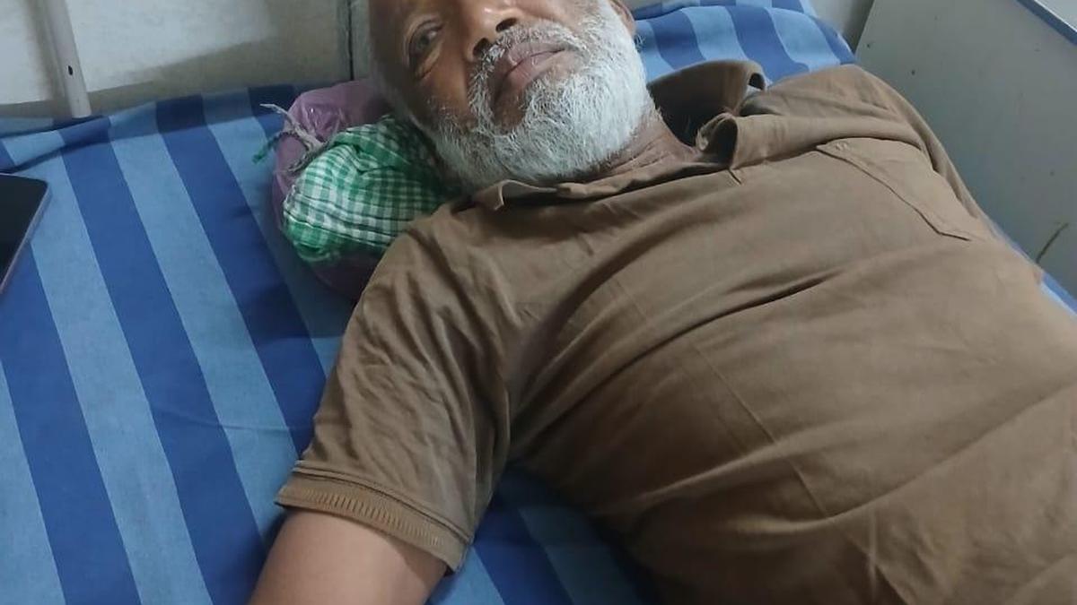 Two migrant workers allegedly assaulted while unloading cattle at Manjeswaram in Kasaragod