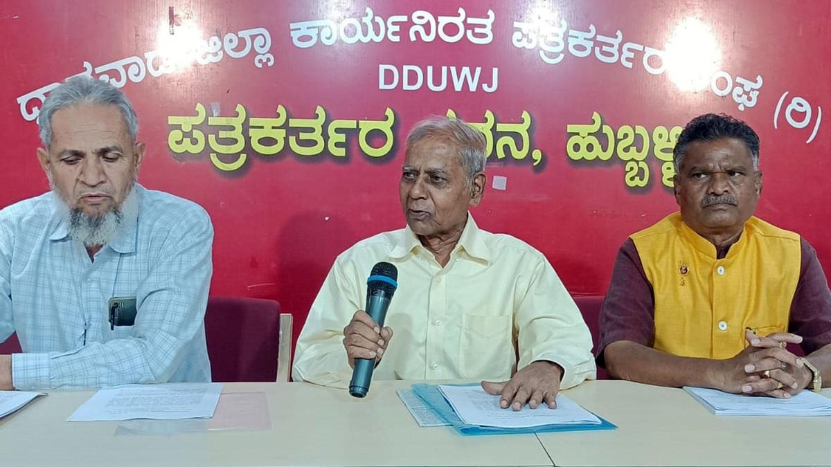 Janandolan Maha Maitri, Citizens For Democracy and others seek resignation of Dharmendra Pradhan, Gyanesh Kumar