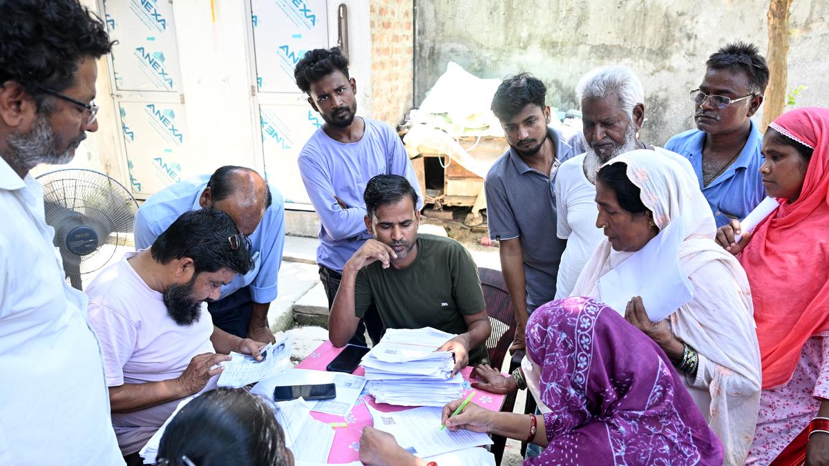 Around 32 lakh voters yet to submit enumeration forms in Bihar, says Election Commission