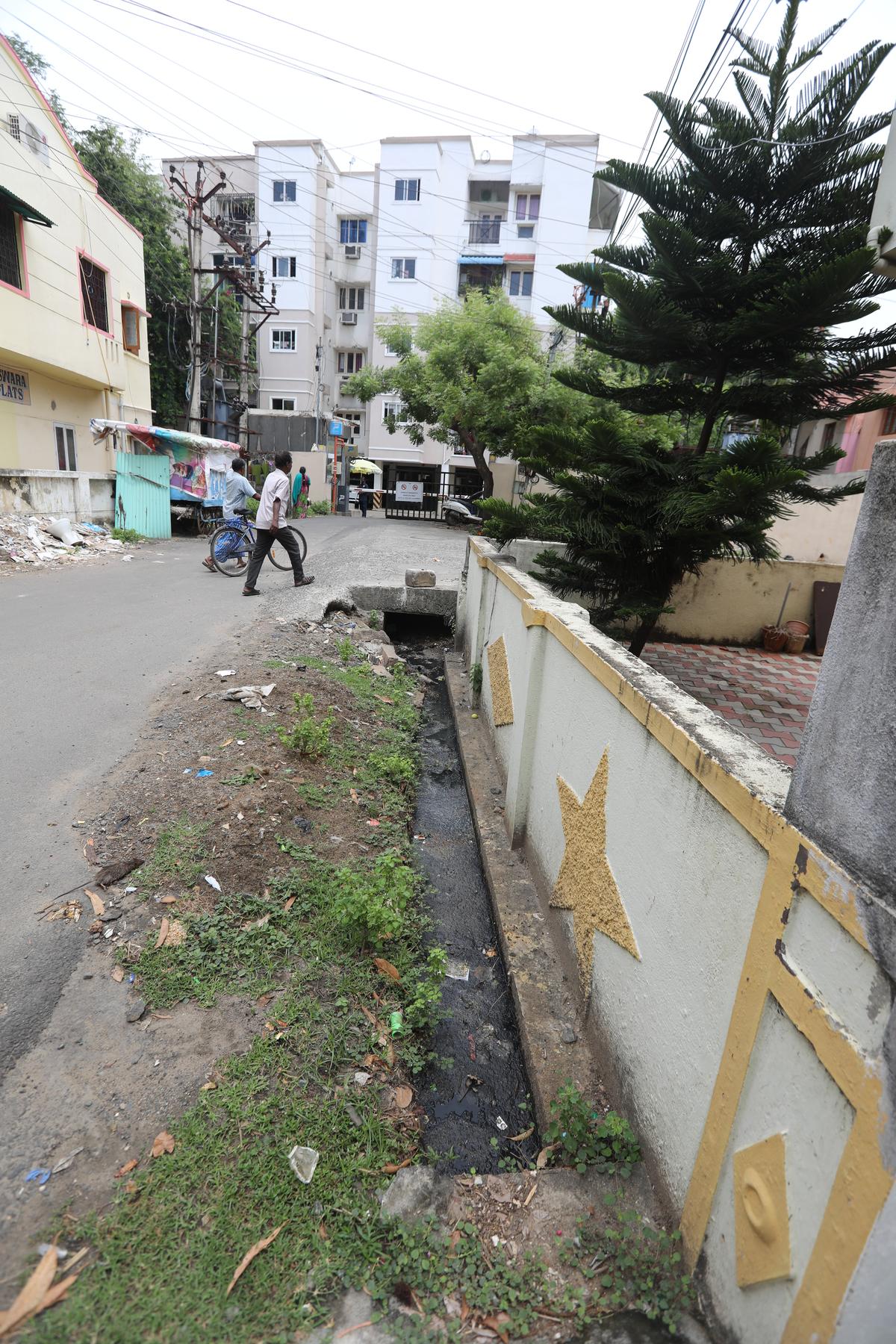 Bharathi Nagar First Street in Zamin Pallavaram.