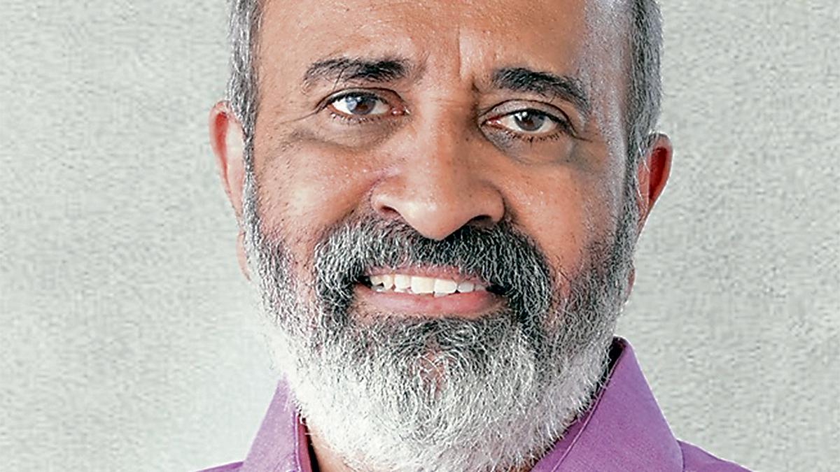 JD(S) Kerala unit rejects Deve Gowda’s decision to join hands with BJP; to continue its alliance with Left front