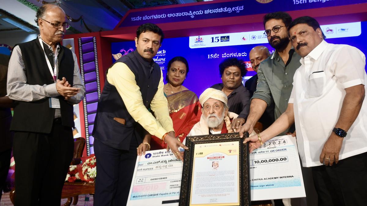 It’s curtains on 15th edition of BIFFes; M.S. Sathyu conferred lifetime achievement award  