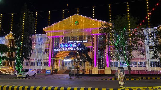 MCC council resolves to name Surathkal Junction Circle after Savarkar