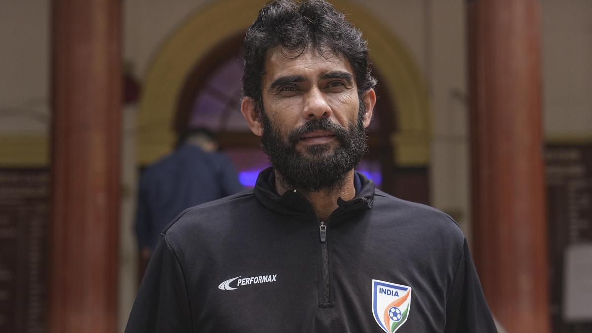 Penundaan musim liga tidak membantu sepak bola India: Jamil