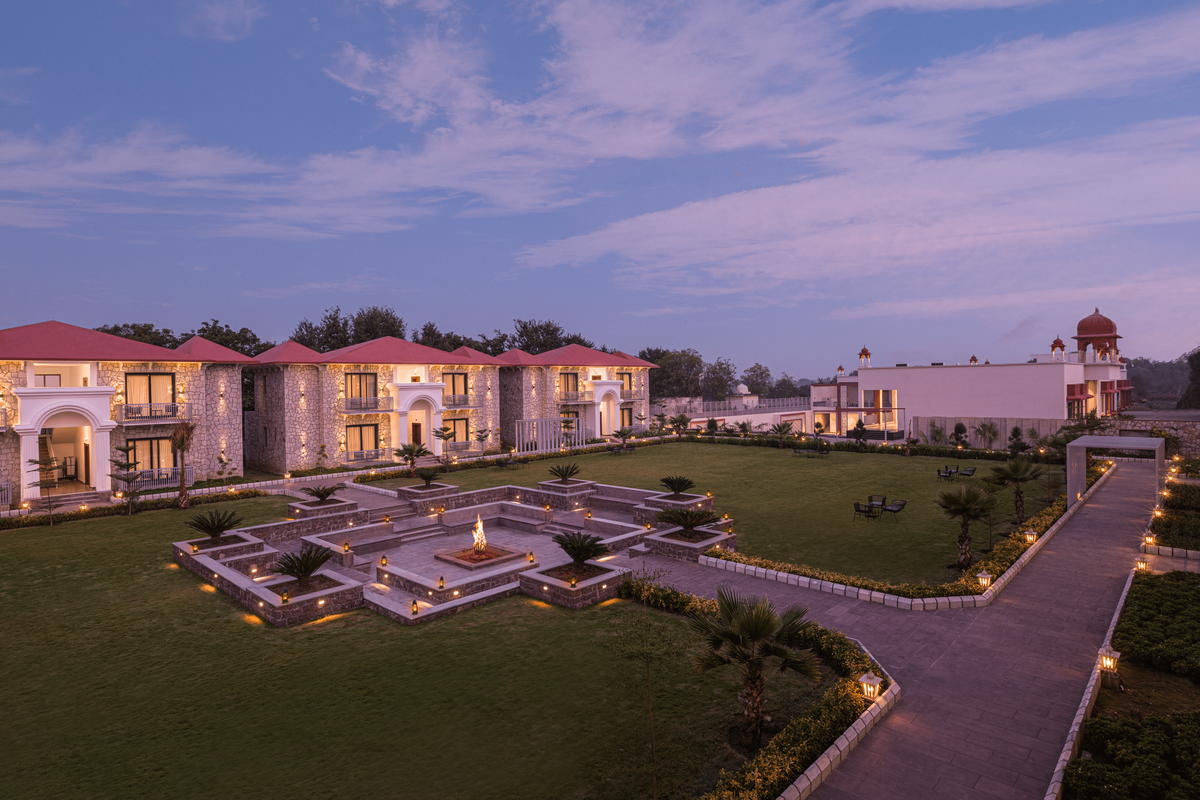 Bookmark Resorts Jogi Mahal in Sawai Madhopur, about 5 km from Ranthambhore National Park.