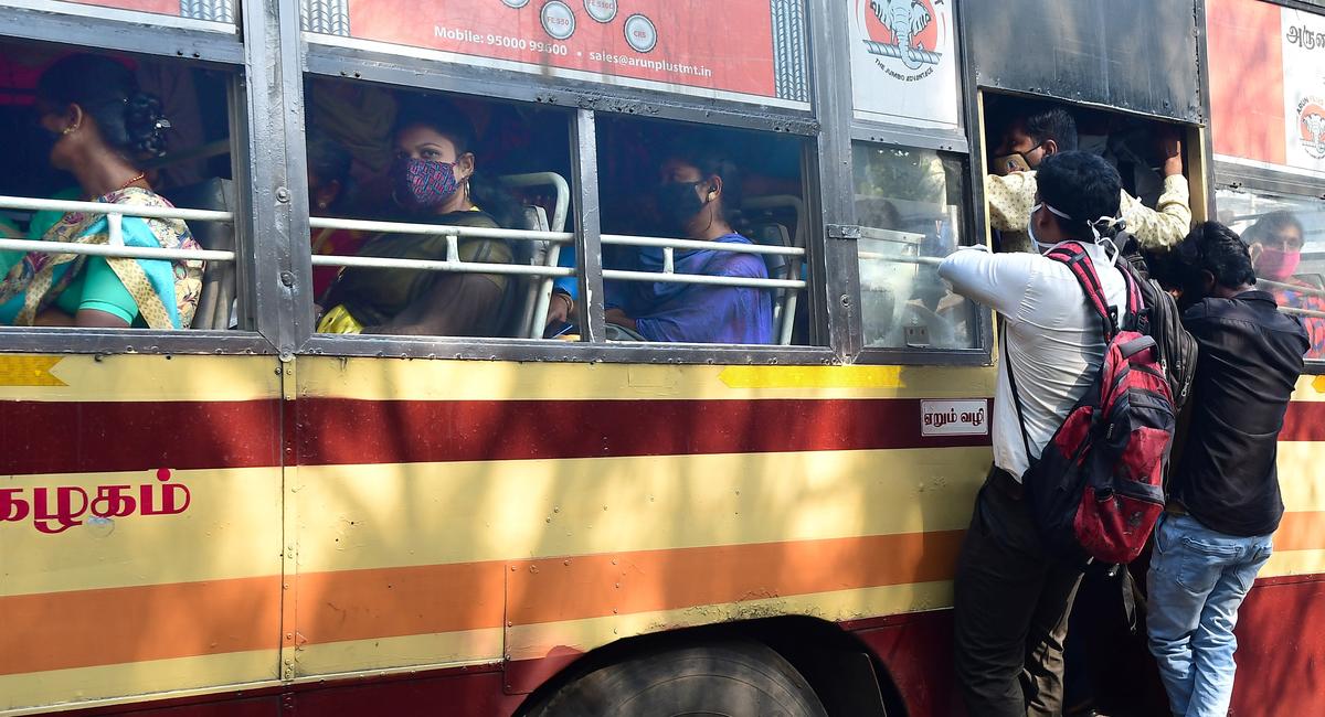 Chennai college student dies after falling from footboard of MTC bus