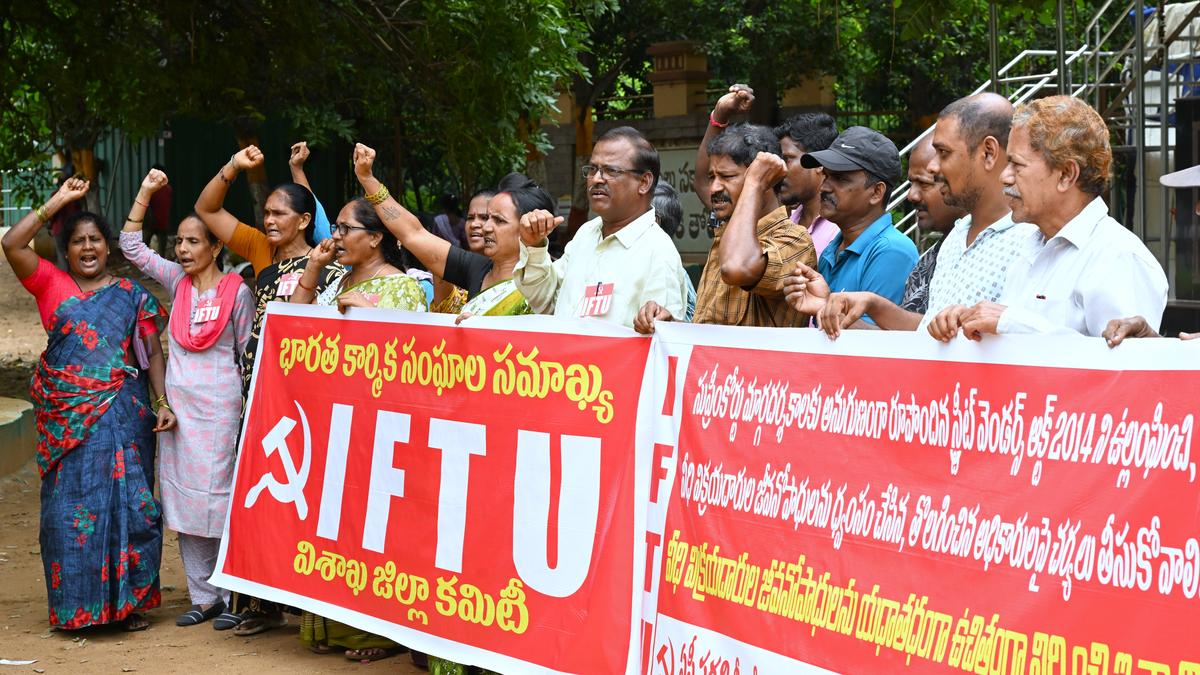 GVMC to establish 21 vending zones for street vendors in Visakhapatnam in the first phase