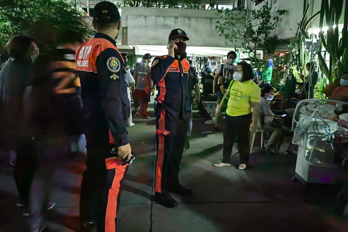 Aftershocks rock Philippines as six injured by strong quake