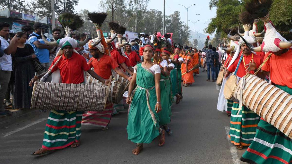 Three-day Araku Utsav ‘Chali’ kicks off with marathon, cultural performances, food stalls