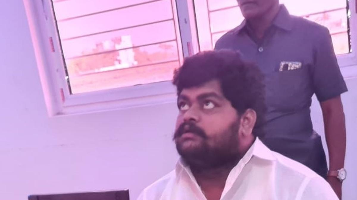 SC to pass order on July 6 on a plea by Vivekananda Reddy&rsquo;s PA challenging pardon given to approver