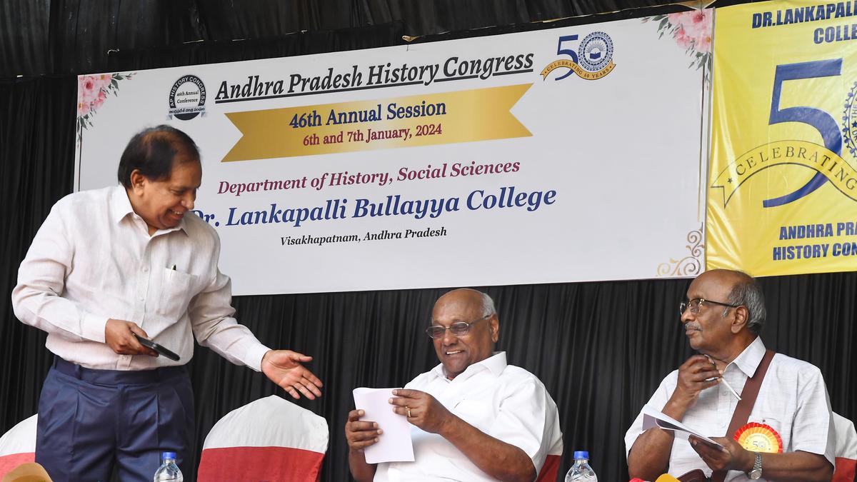 46th annual session of Andhra Pradesh History Congress begins in Visakhapatnam