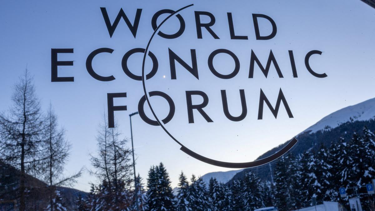 World Economic Forum 2024 Chief Economists Expect Global Economy To   2024 01 13T171257Z 80901367 RC23H5AZYIK6 RTRMADP 3 DAVOS MEETING.JPG