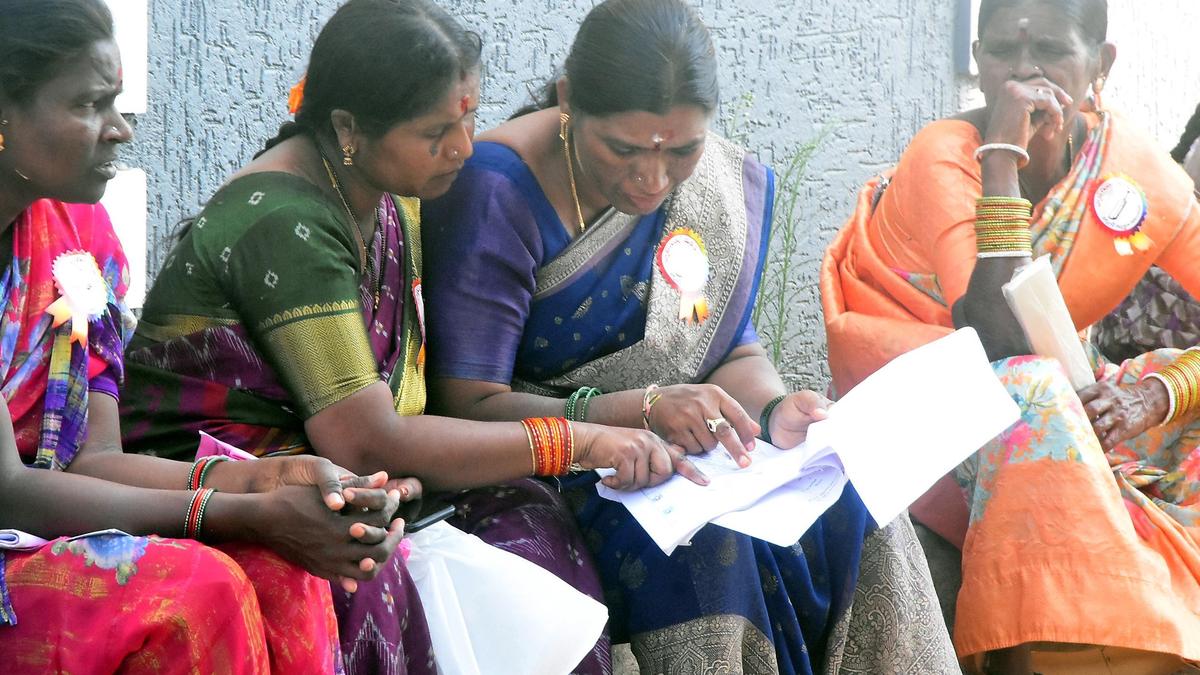Telangana GP Polls-2025 |  27,277 nominations filed for 4,158 sarpanch posts under third phase