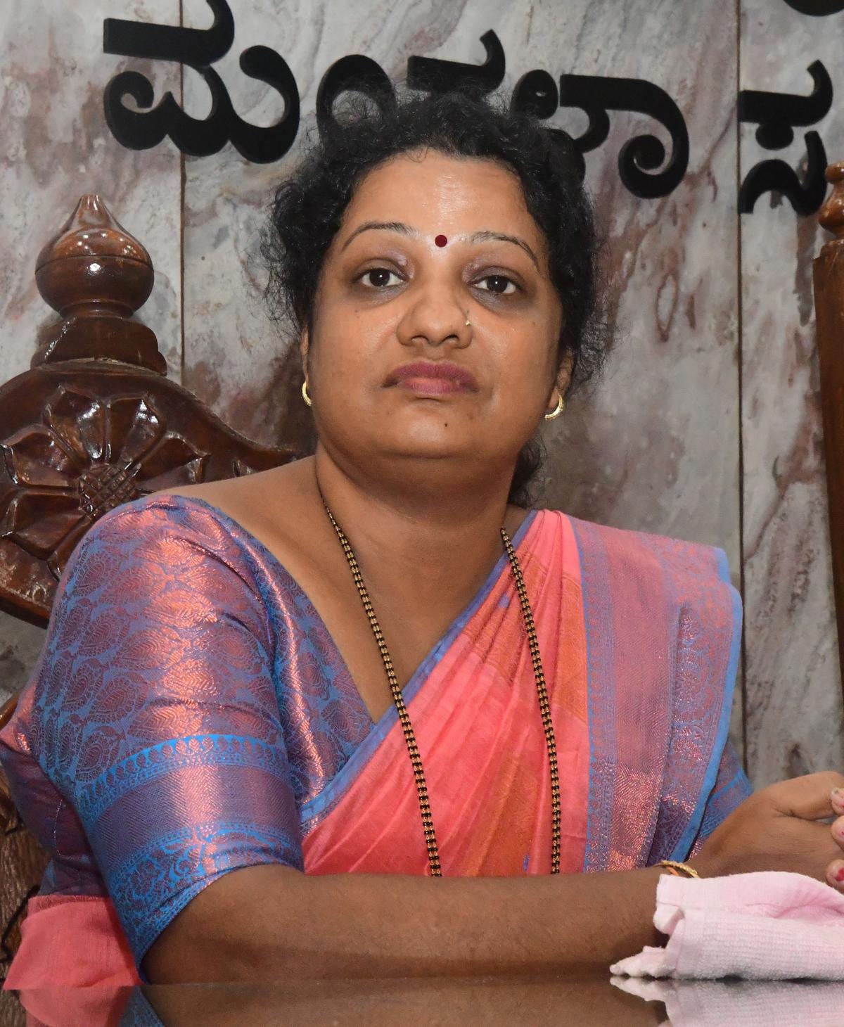 Mangaluru Jayanand Anchan and Poornima are new Mayor and Deputy Mayor