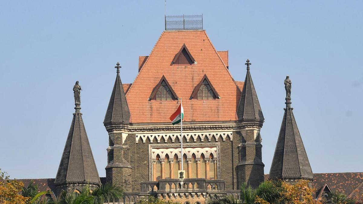 Bombay High Court refuses bail to Daman Crime Branch constables accused of abduction, extortion