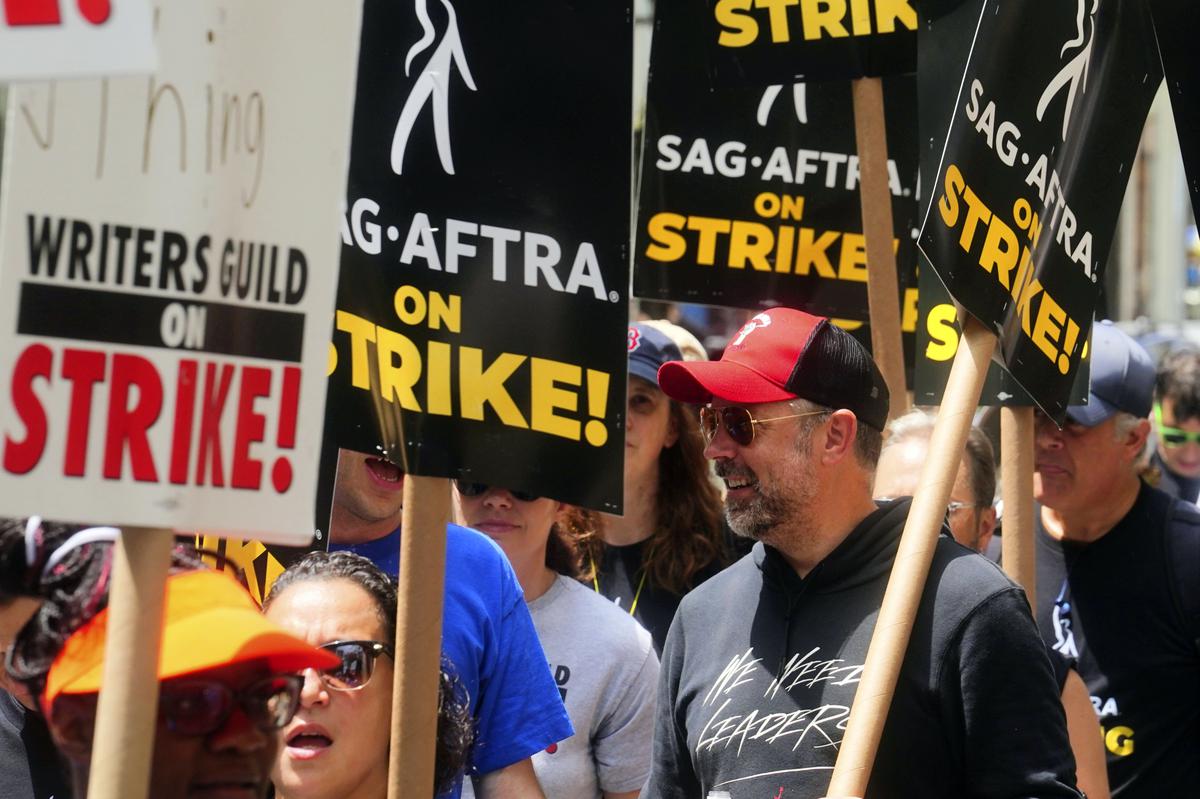 SAG-AFTRA and WGA Strike Shirts, Beyond the Picket Line - The New