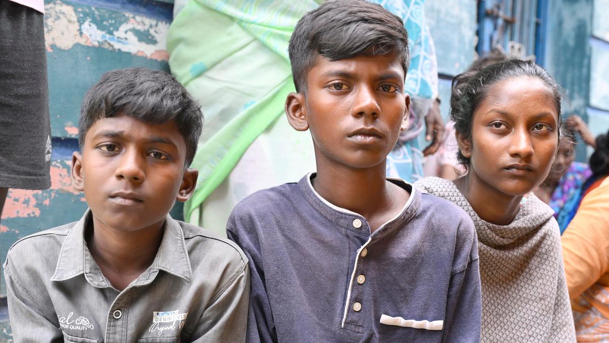 Kallakurichi hooch tragedy | Three children stare at uncertain future after losing both parents