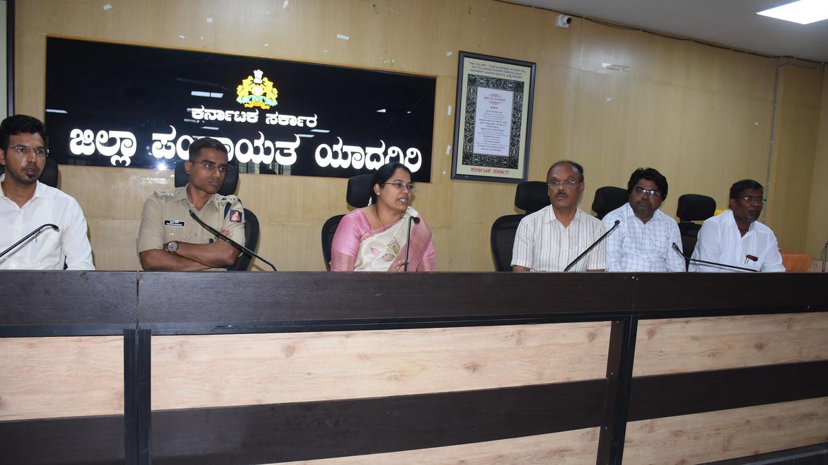 Preparations on in Yadgir for smooth conduct of SSLC examination