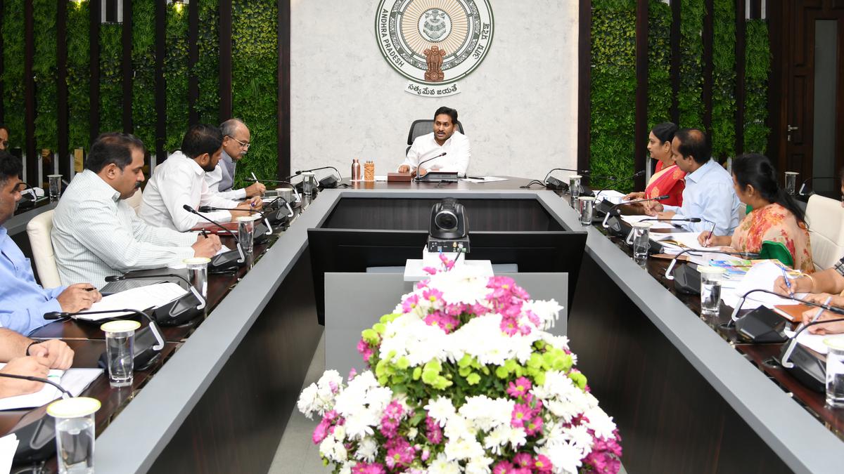 andhra-pradesh-chief-minister-tells-officials-to-take-up-1-500-crore-infra-development-work-at