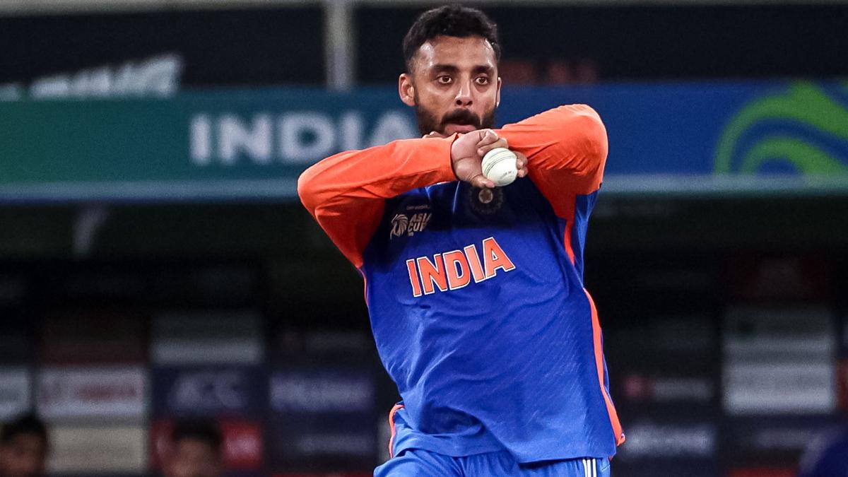 In PowerPlay, only aim is to look for wickets: Varun Chakaravarthy