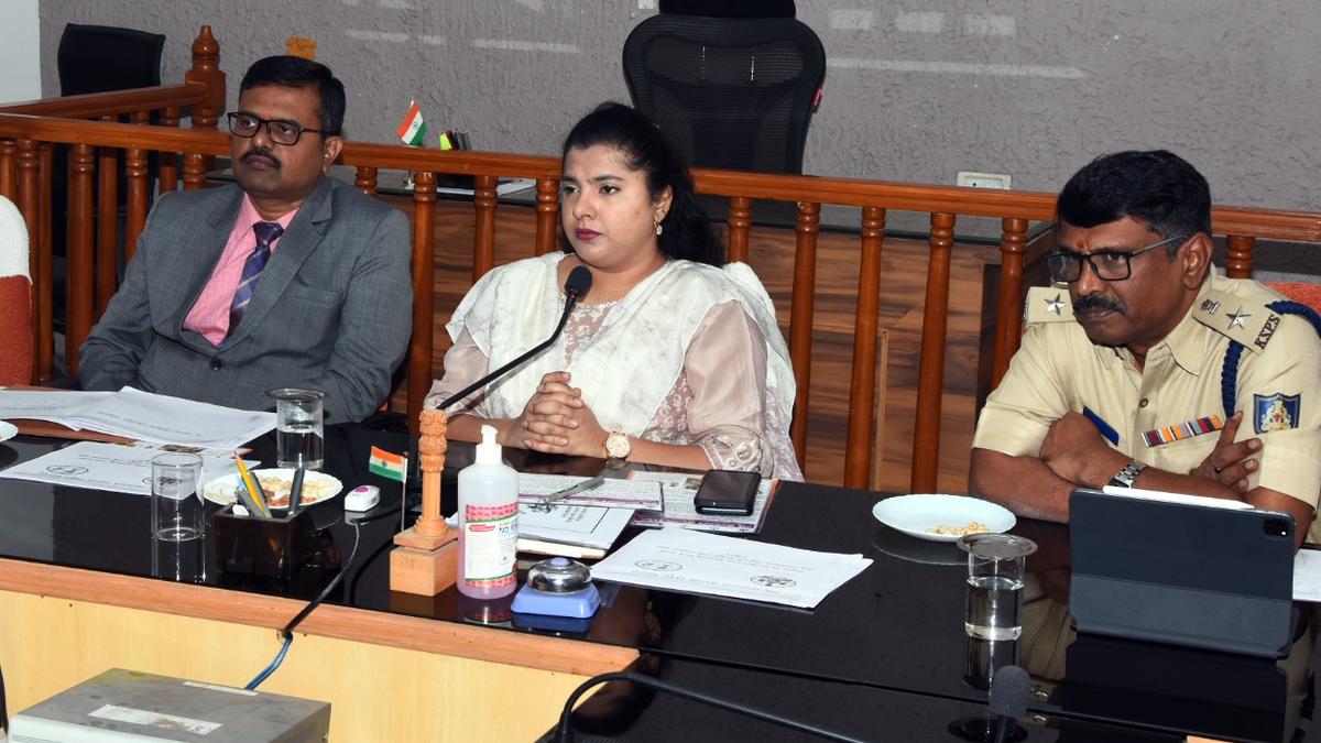 Identify children working in hazardous working conditions, Kalaburagi officials told