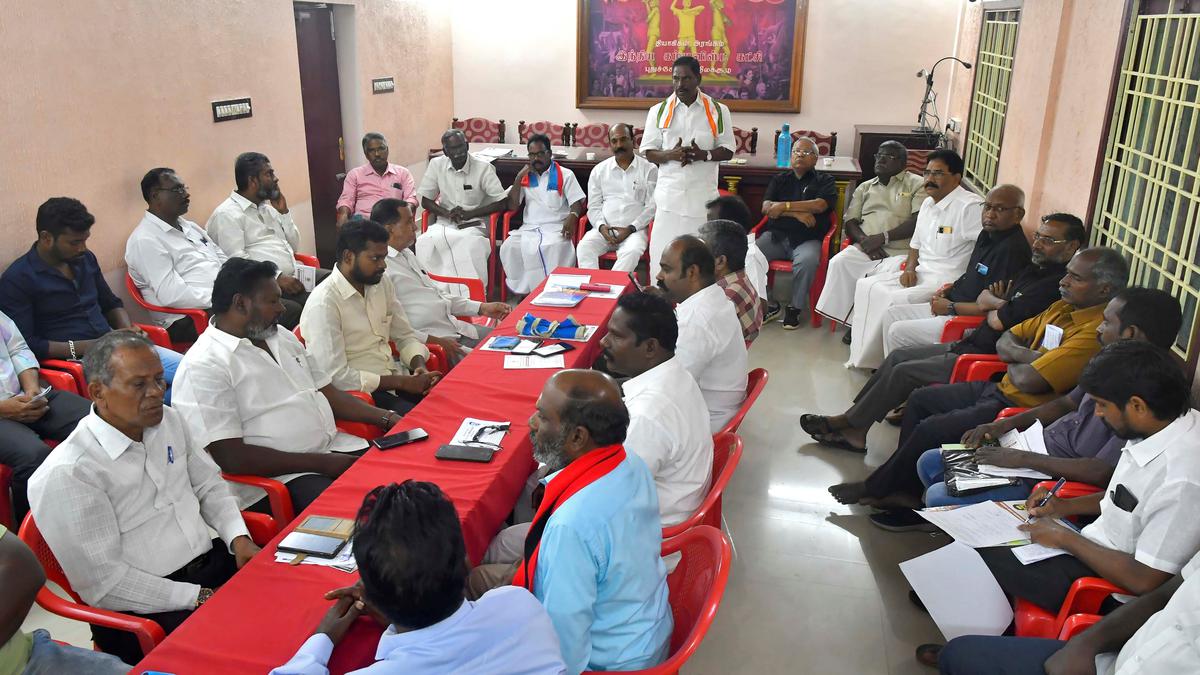 Congress, Left parties hold meeting on EWS quota in Puducherry