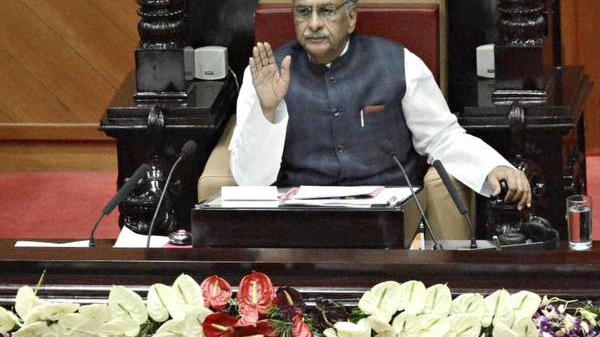 Council proceedings resume after three days of disruption