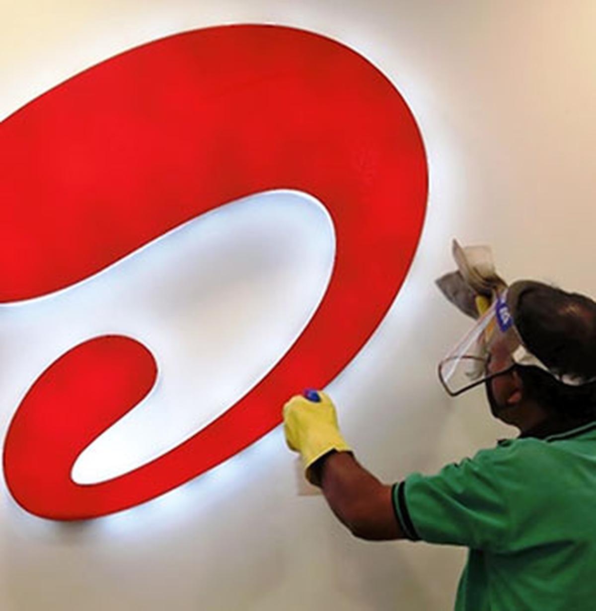 Bharti Airtel posts strong Q2 revenue growth on user additions