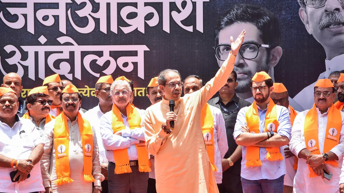 Fadnavis shielding ‘corrupt’ Ministers of Mahayuti government, says Uddhav