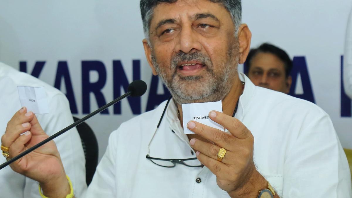 Karnataka DCM D.K. Shivakumar appeals to ministers to visit flood-hit areas