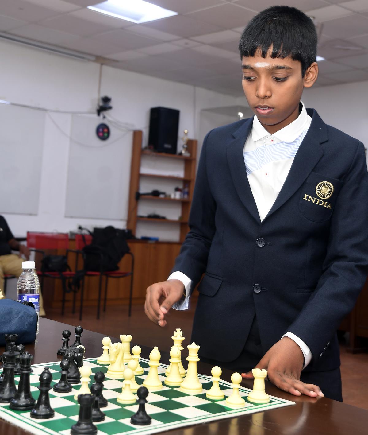 FTX Crypto Cup: Young Indian Grandmaster R Praggnanandhaa beats Anish Giri  - Sentinelassam