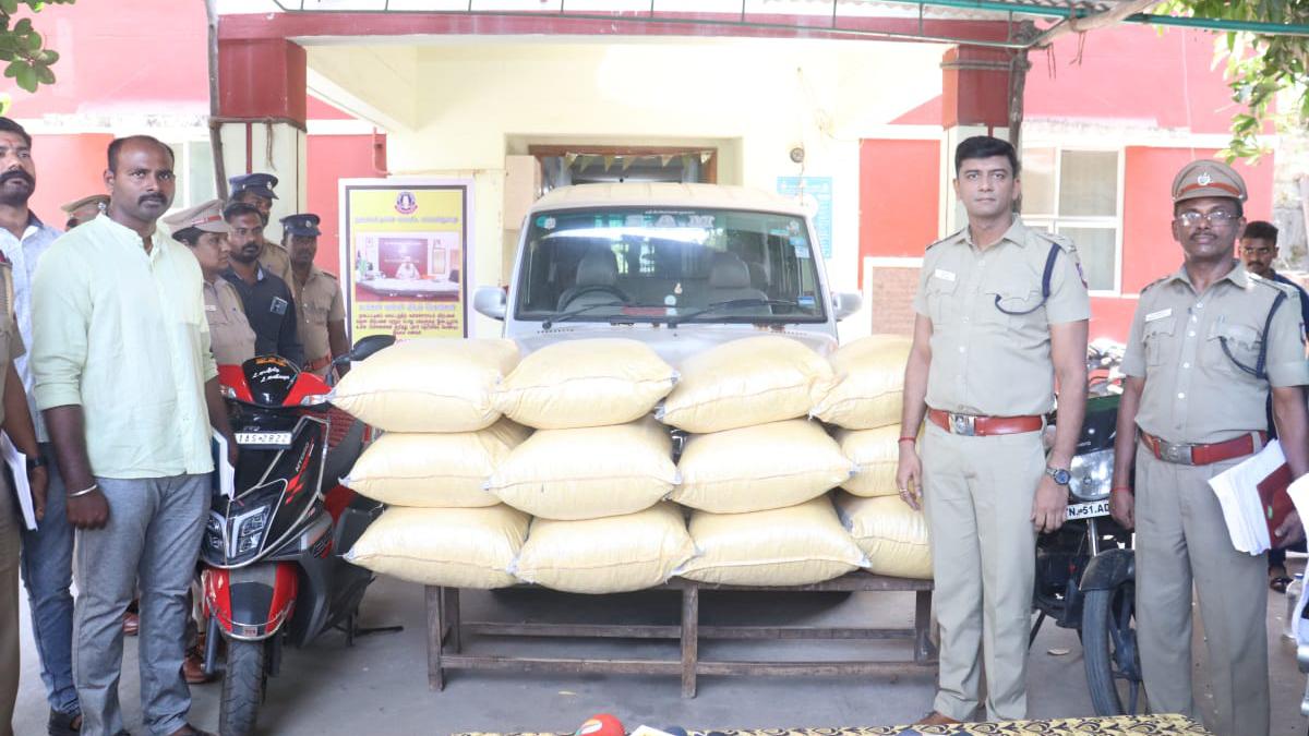 Sri Lanka-bound ganja consignment intercepted at Nagapattinam, six arrested