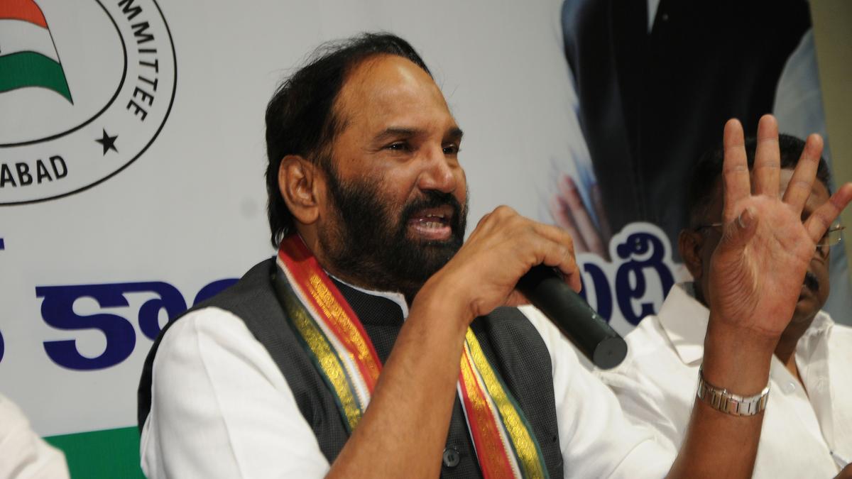 Telangana Minister Uttam’s father passes away