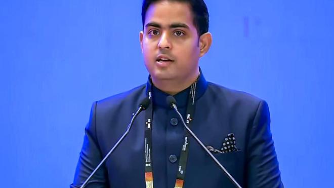 Indian-data-should-remain-in-India039s-data-centres-Akash-Ambani