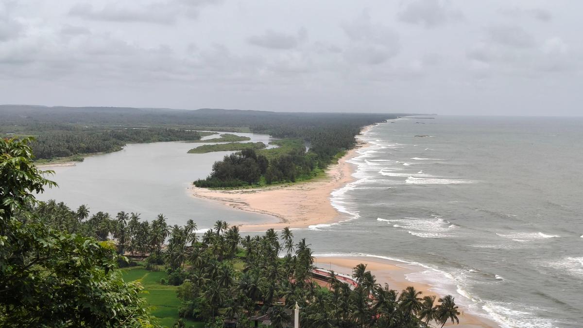 Karnataka’s tourist footfall sees fourfold rise, crosses 30 crore visitors post pandemic