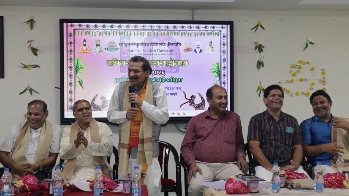 Vice-Chancellor lauds &lsquo;Tamil club&rsquo; initiative at NSU