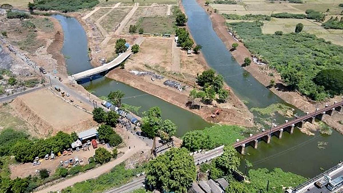 New road project along Kudamuriti and Koraiyar to be implemented in three packages